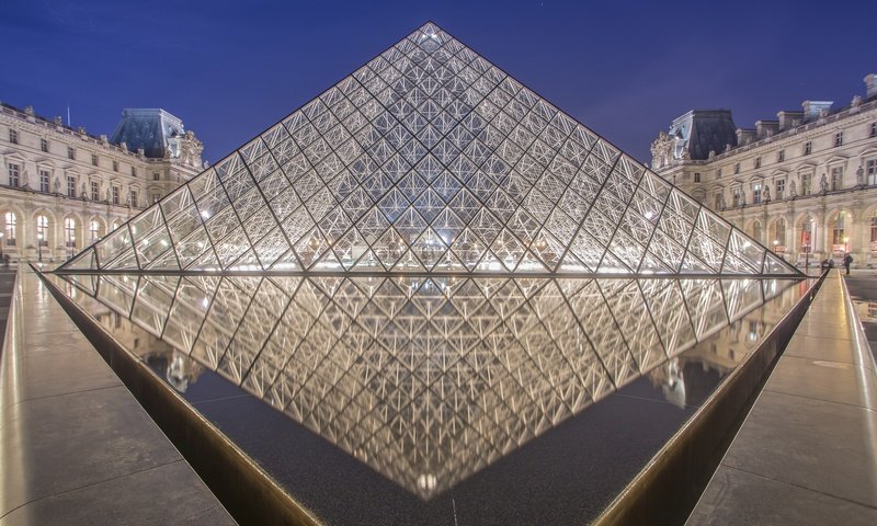 Обои париж, пирамида, франция, лувр, музей, paris, pyramid, france, the louvre, museum разрешение 2560x1440 Загрузить