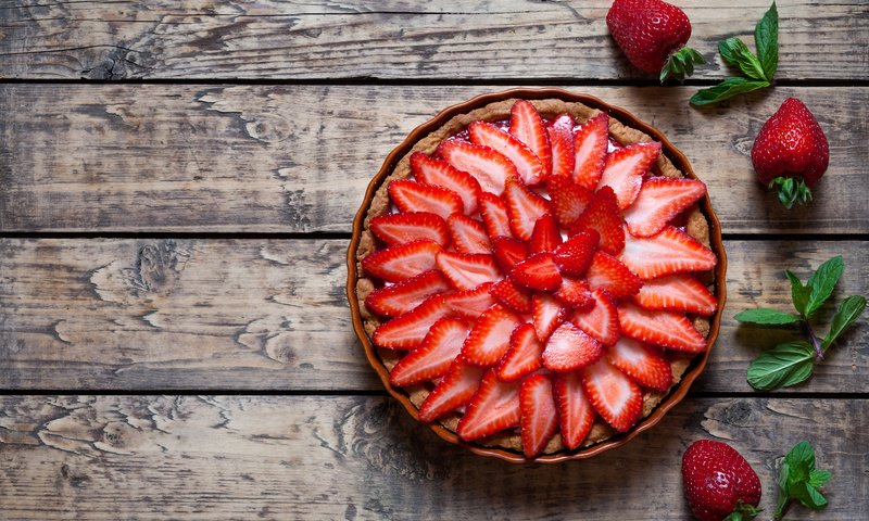 Обои клубника, ягоды, сладкое, десерт, пирог, крем, strawberry, berries, sweet, dessert, pie, cream разрешение 5368x3580 Загрузить