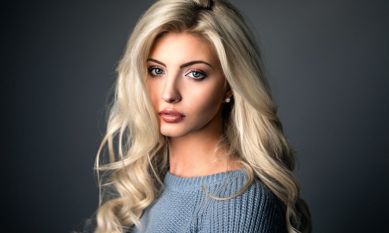 Обои девушка, блондинка, взгляд, модель, лицо, ann sophie, ann sophie marielle, girl, blonde, look, model, face разрешение 1920x1280 Загрузить