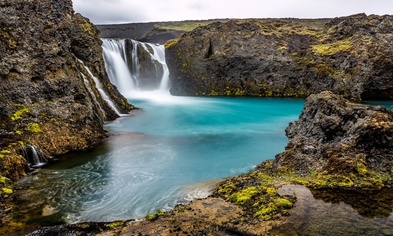 Обои скалы, камни, водопад, исландия, sigoldufoss, водопад сиголдуфосс, rocks, stones, waterfall, iceland разрешение 5240x3400 Загрузить