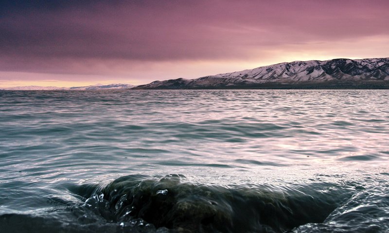 Обои небо, облака, озеро, горы, природа, байкал, the sky, clouds, lake, mountains, nature, baikal разрешение 2160x1920 Загрузить