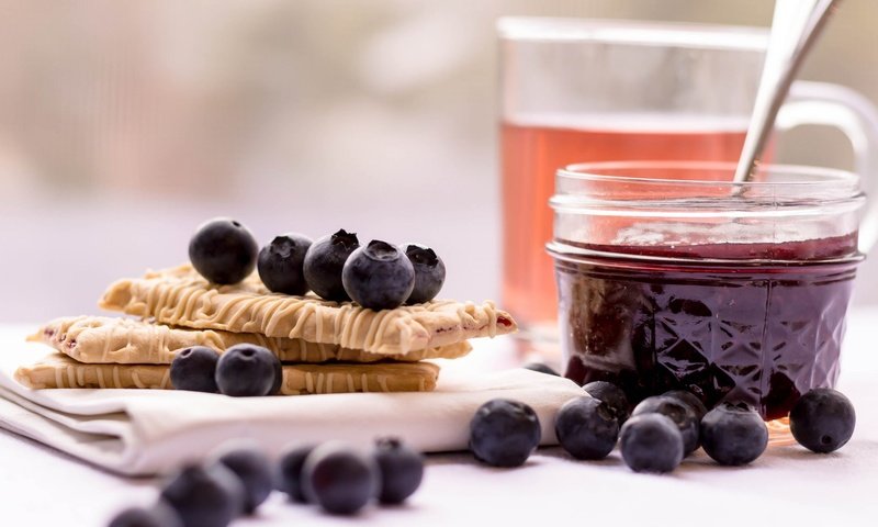 Обои джем, ягоды, черника, мед, печенье, jam, berries, blueberries, honey, cookies разрешение 2048x1453 Загрузить