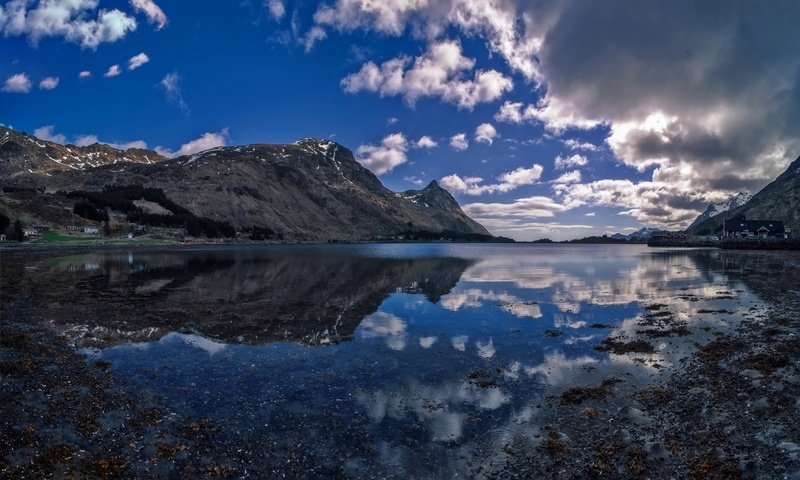 Обои облака, горы, отражение, норвегия, лофотенские, clouds, mountains, reflection, norway, lofoten разрешение 2048x1233 Загрузить