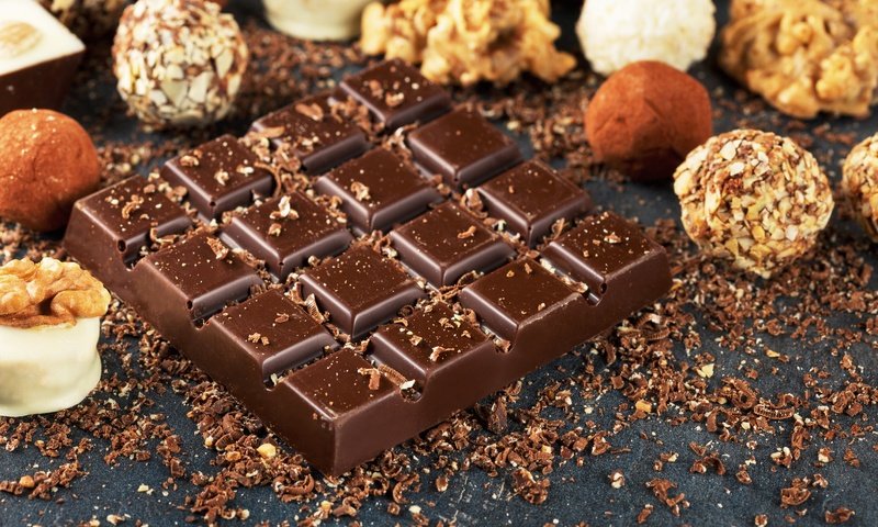 Обои орехи, конфеты, шоколад, сладкое, nuts, candy, chocolate, sweet разрешение 5472x3648 Загрузить