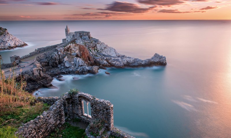 Обои скалы, развалины, пейзаж, море, маяк, rocks, the ruins, landscape, sea, lighthouse разрешение 1920x1200 Загрузить