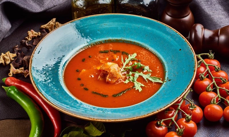 Обои овощи, помидоры, перец, суп, гаспаччо, vegetables, tomatoes, pepper, soup, gazpacho разрешение 2000x1335 Загрузить