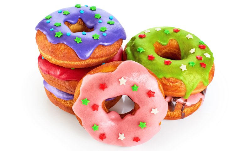 Обои разноцветные, белый фон, сладкое, пончики, выпечка, десерт, глазурь, colorful, white background, sweet, donuts, cakes, dessert, glaze разрешение 4256x2832 Загрузить