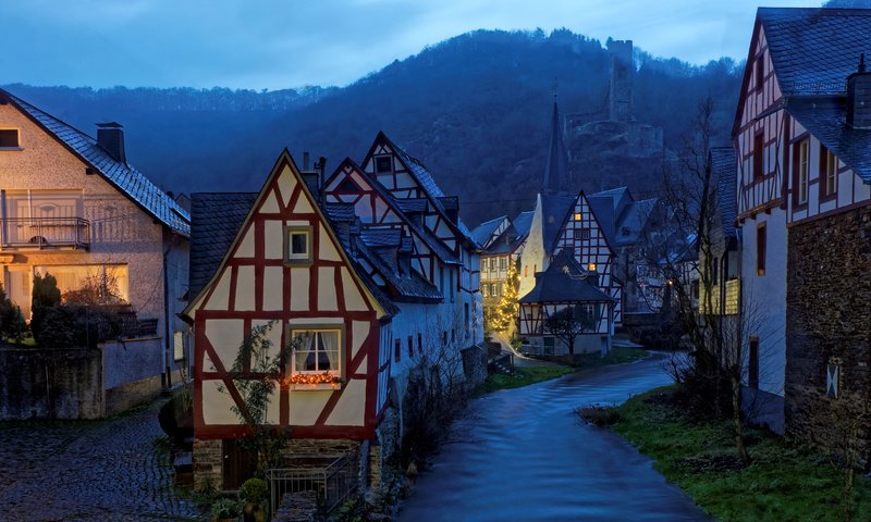 Обои ночь, река, деревня, дома, германия, night, river, village, home, germany разрешение 5616x3744 Загрузить