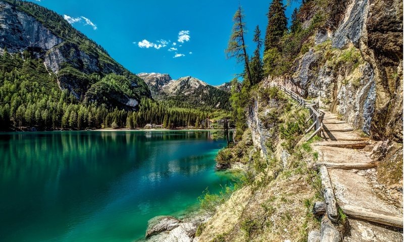 Обои озеро, горы, природа, тропа, lake, mountains, nature, trail разрешение 1920x1200 Загрузить