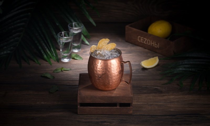 Обои напиток, лёд, кружка, дерева, лимоны, лимонад, цитрусовый сок, drink, ice, mug, wood, lemons, lemonade разрешение 2048x1339 Загрузить