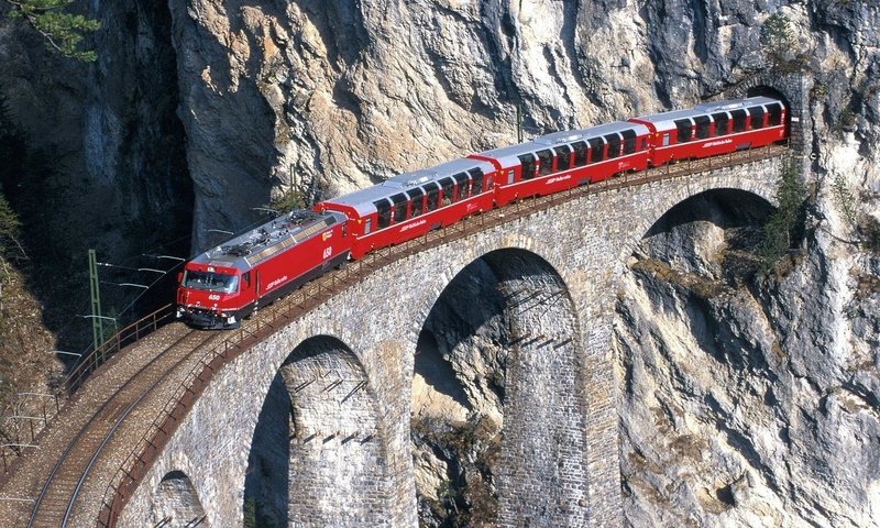 Обои горы, природа, швейцария, поезда, мосты, mountains, nature, switzerland, trains, bridges разрешение 1920x1200 Загрузить