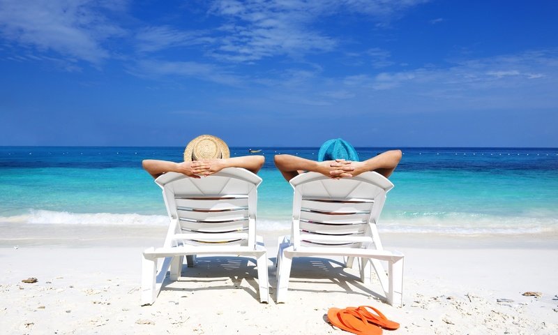 Обои небо, море, пляж, лето, шезлонг, the sky, sea, beach, summer, chaise разрешение 2400x1578 Загрузить