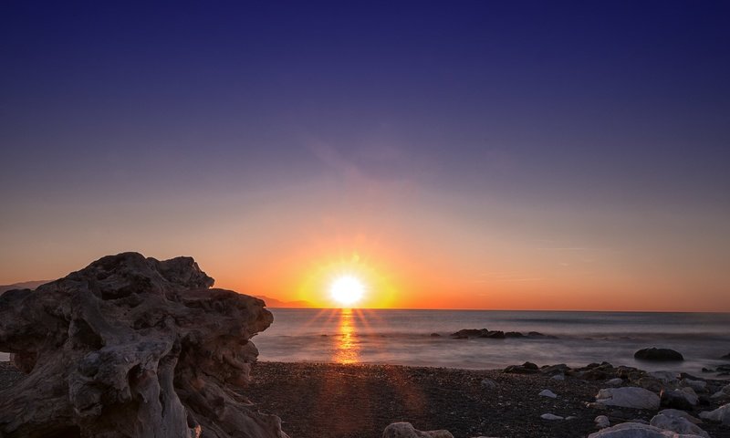 Обои камни, берег, закат, море, горизонт, рассвет, stones, shore, sunset, sea, horizon, dawn разрешение 3840x2160 Загрузить