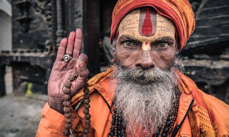 Обои рука, портрет, лицо, мужчина, старик, борода, непал, hand, portrait, face, male, the old man, beard, nepal разрешение 7360x4912 Загрузить