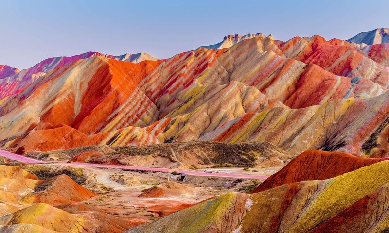 Обои облака, горы, скалы, китай, национальный парк, zhangye danxia, zhangye national geopark, colourful mountains, цветные горы, national geopark, clouds, mountains, rocks, china, national park, colorful mountains разрешение 2200x1467 Загрузить