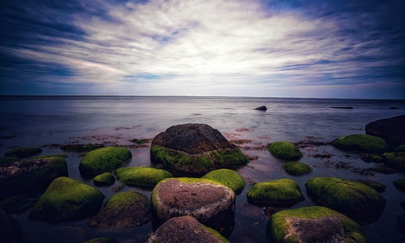 Обои небо, камни, берег, море, горизонт, the sky, stones, shore, sea, horizon разрешение 3000x2001 Загрузить