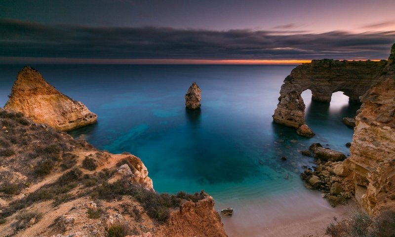 Обои скалы, природа, берег, закат, пейзаж, океан, португалия, алгарве, rocks, nature, shore, sunset, landscape, the ocean, portugal, algarve разрешение 3000x1766 Загрузить