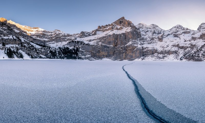 Обои озеро, oeschinen lake, горы, природа, зима, швейцария, альпы, берн, kandersteg, oeschinensee, lake, mountains, nature, winter, switzerland, alps, bern разрешение 3840x2160 Загрузить