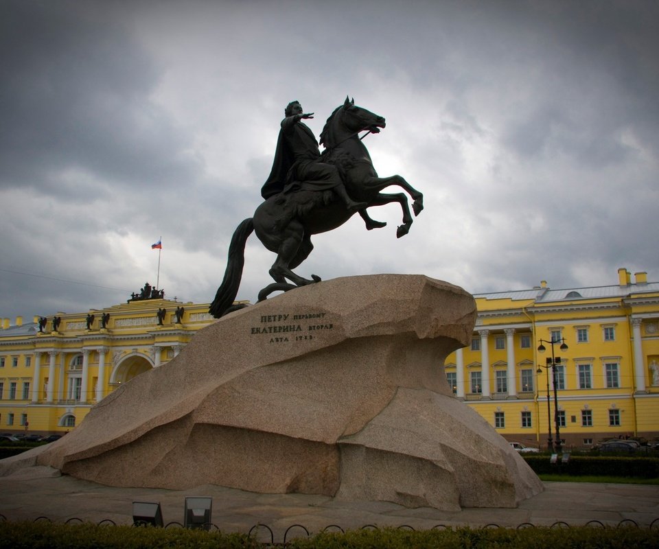 Обои санкт-петербург, питер, памятник, петр, медный всадник, saint petersburg, peter, monument, the bronze horseman разрешение 2560x1600 Загрузить