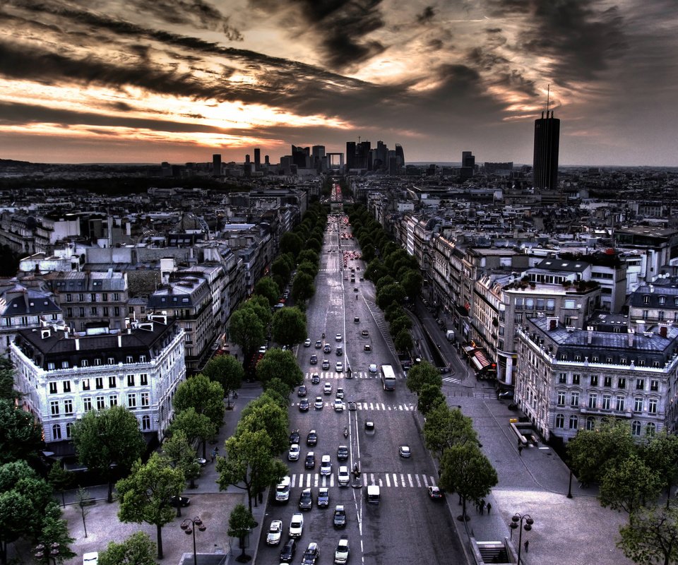 Обои дорога, облака, париж, road, clouds, paris разрешение 2560x1600 Загрузить