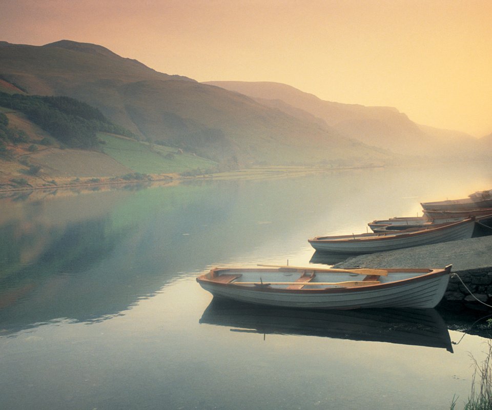 Обои река, восход, утро, туман, лодки, river, sunrise, morning, fog, boats разрешение 1920x1200 Загрузить