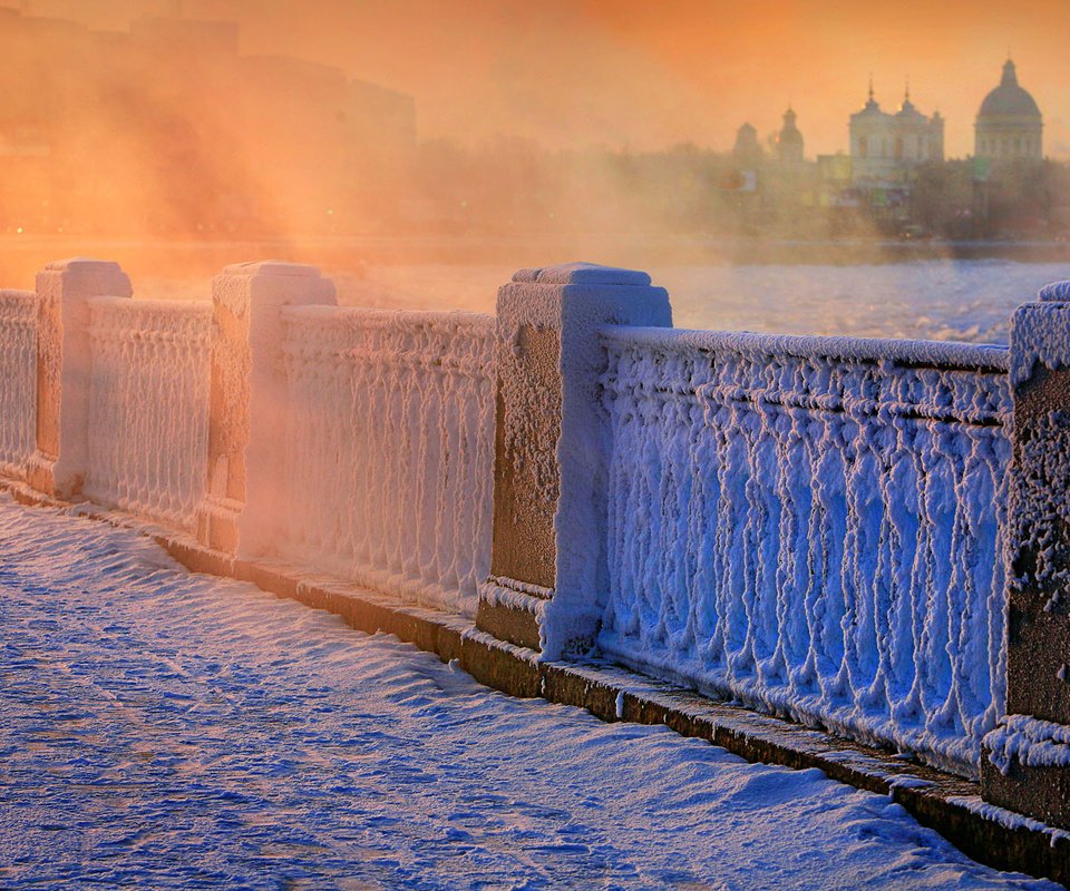 Обои снег, зима, мост, россия, парапет, snow, winter, bridge, russia, the parapet разрешение 1920x1200 Загрузить