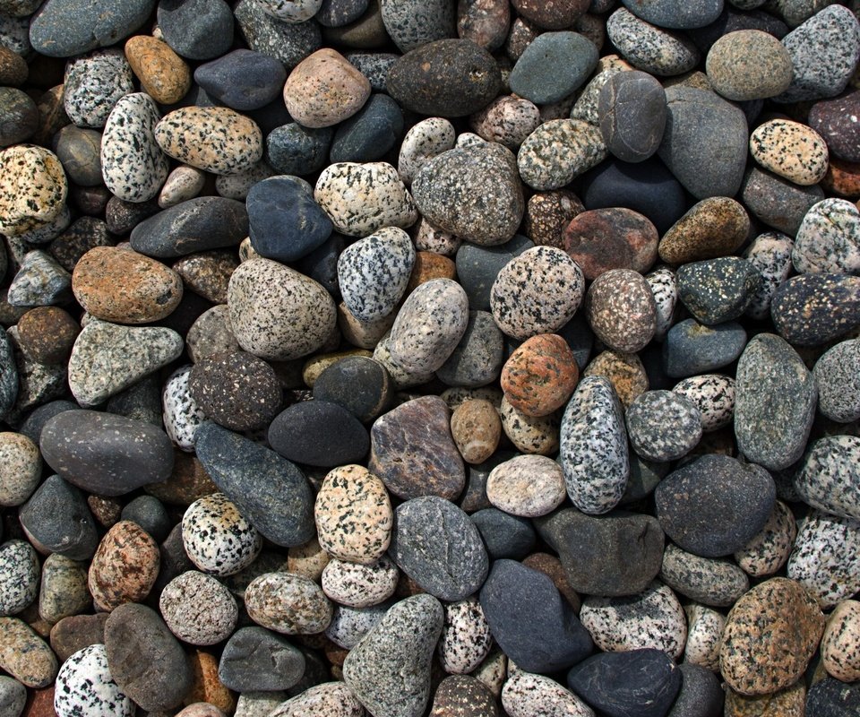 Обои камни, галька, stones, pebbles разрешение 1920x1440 Загрузить