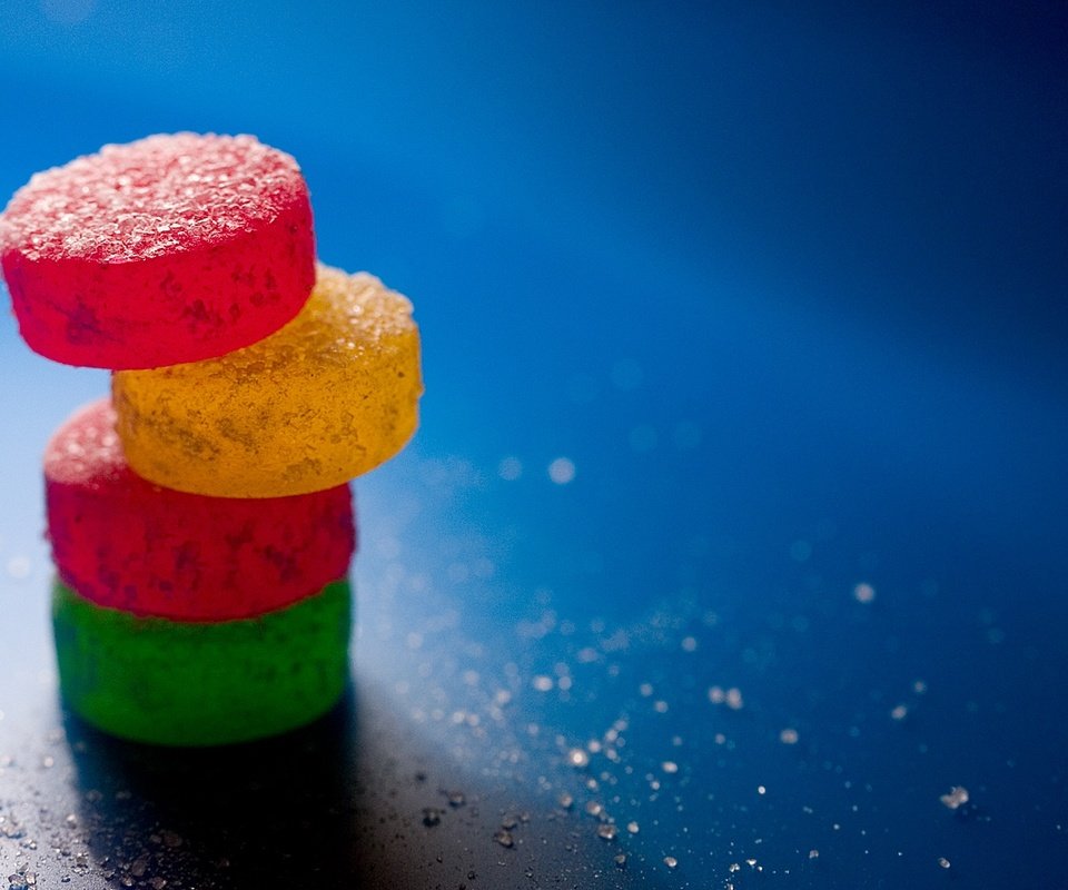 Обои фон, синий, иней, конфеты, леденцы, background, blue, frost, candy, lollipops разрешение 1920x1080 Загрузить