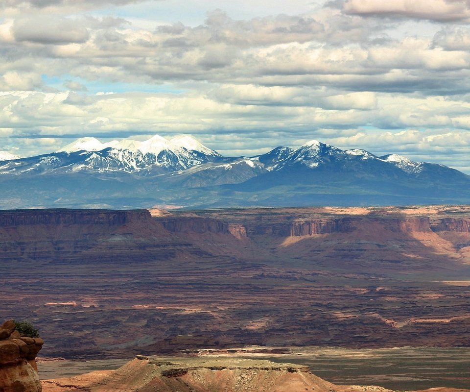 Обои горы, тучи, каньон, mountains, clouds, canyon разрешение 1920x1200 Загрузить