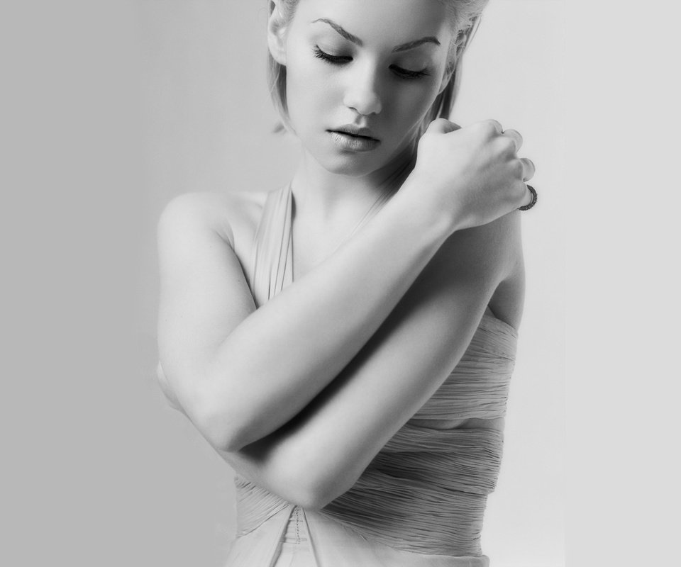 Обои девушка, чёрно-белое, актриса, элиша катберт, girl, black and white, actress, elisha cuthbert разрешение 1920x1200 Загрузить