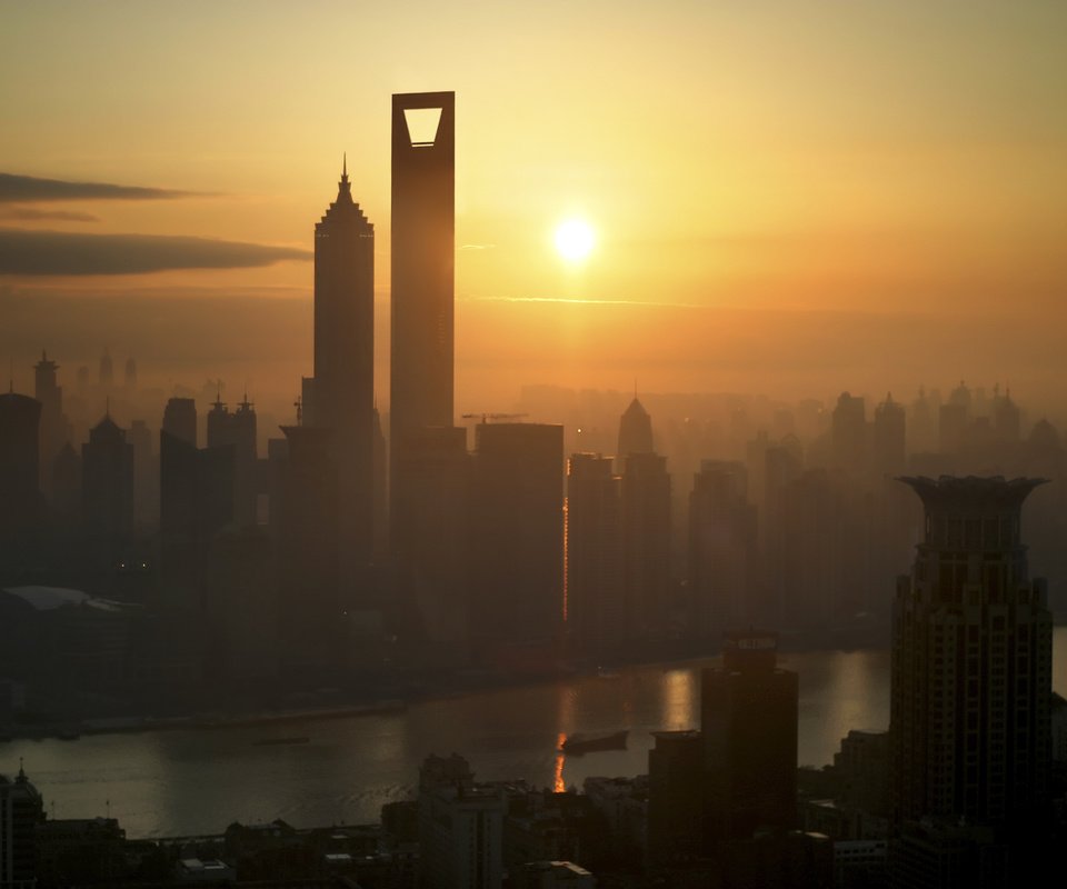 Обои солнце, небоскребы, шанхай, мегаполис, the sun, skyscrapers, shanghai, megapolis разрешение 4368x2912 Загрузить