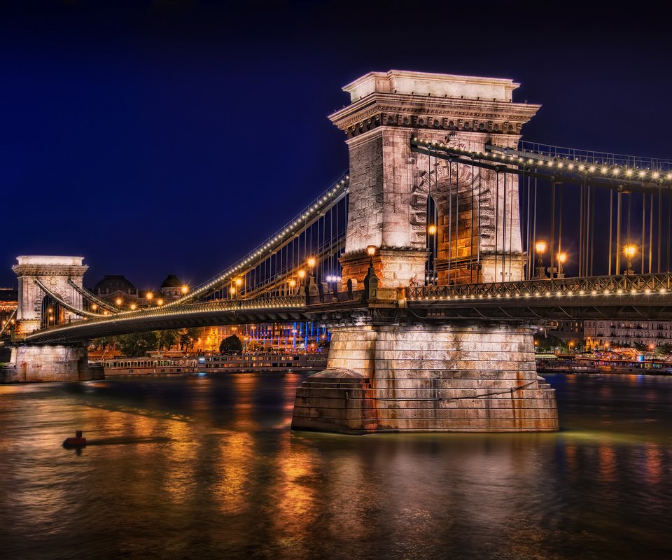 Обои фонари, мост, будапешт, lights, bridge, budapest разрешение 2560x1600 Загрузить