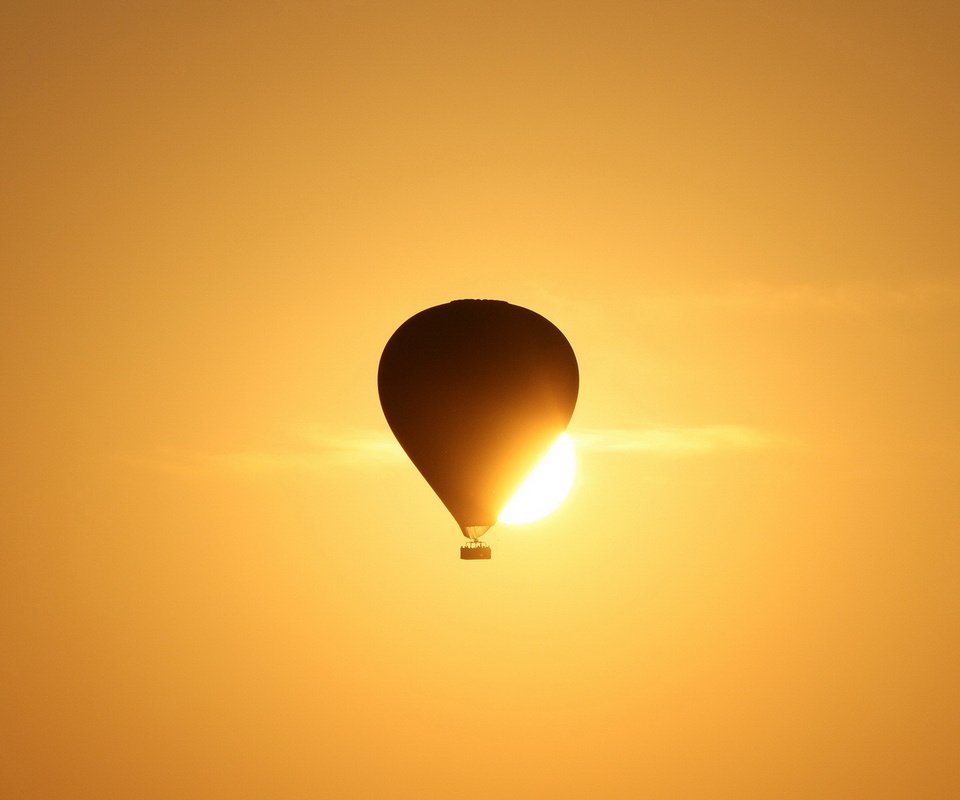 Обои небо, солнце, природа, воздушный шар, the sky, the sun, nature, balloon разрешение 1920x1200 Загрузить