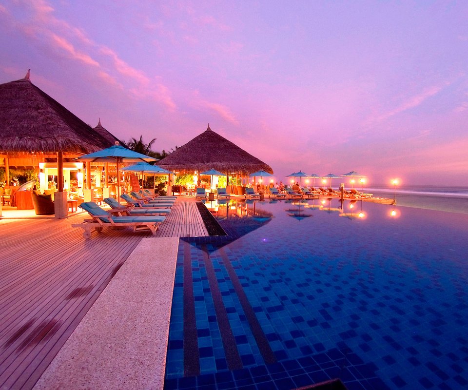 Обои вечер, курорт, тропики, мальдивы, the evening, resort, tropics, the maldives разрешение 3613x2178 Загрузить