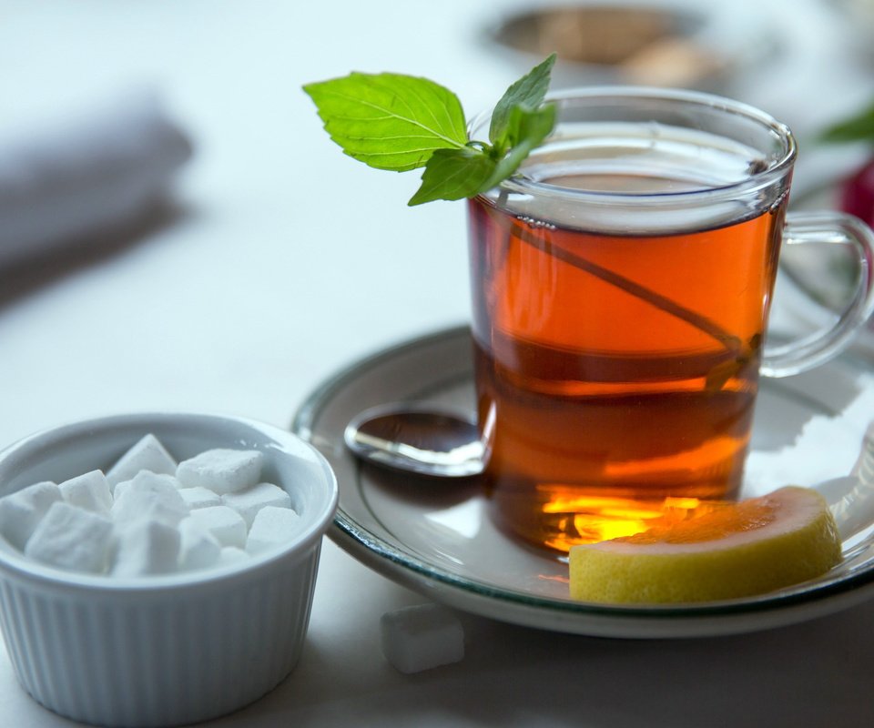 Обои мята, лимон, кружка, чай, сахар, mint, lemon, mug, tea, sugar разрешение 2560x1600 Загрузить