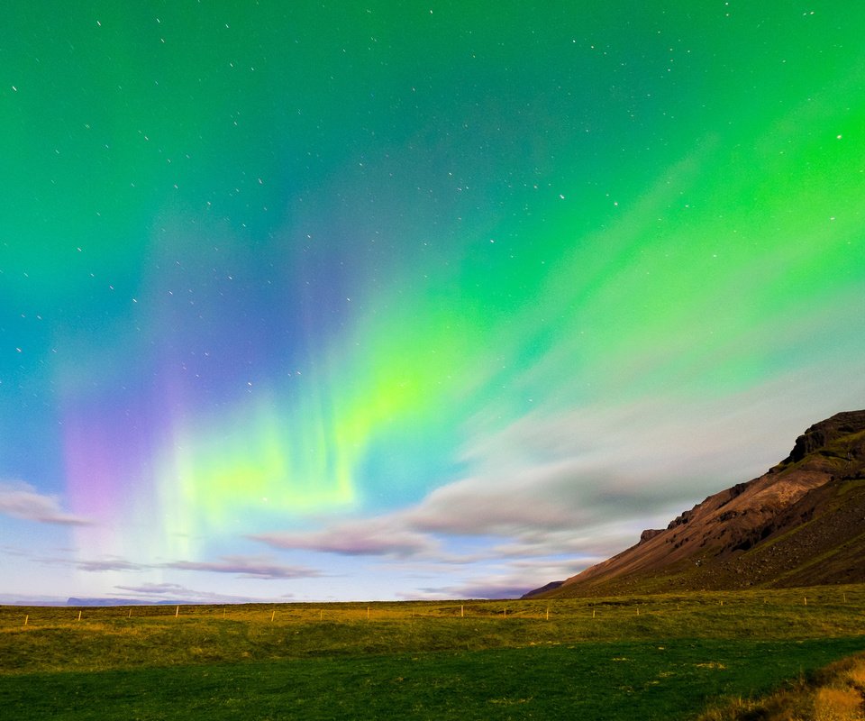 Обои звезды, северное сияние, исландия, aurora borealis, полярное сияние, stars, northern lights, iceland, polar lights разрешение 2560x1600 Загрузить