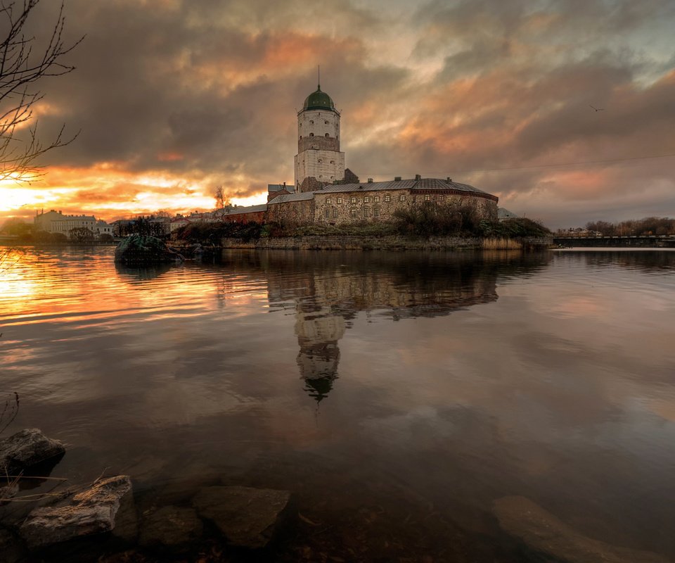 Обои осень, россия, выборг, выборгский замок, autumn, russia, vyborg разрешение 1920x1200 Загрузить