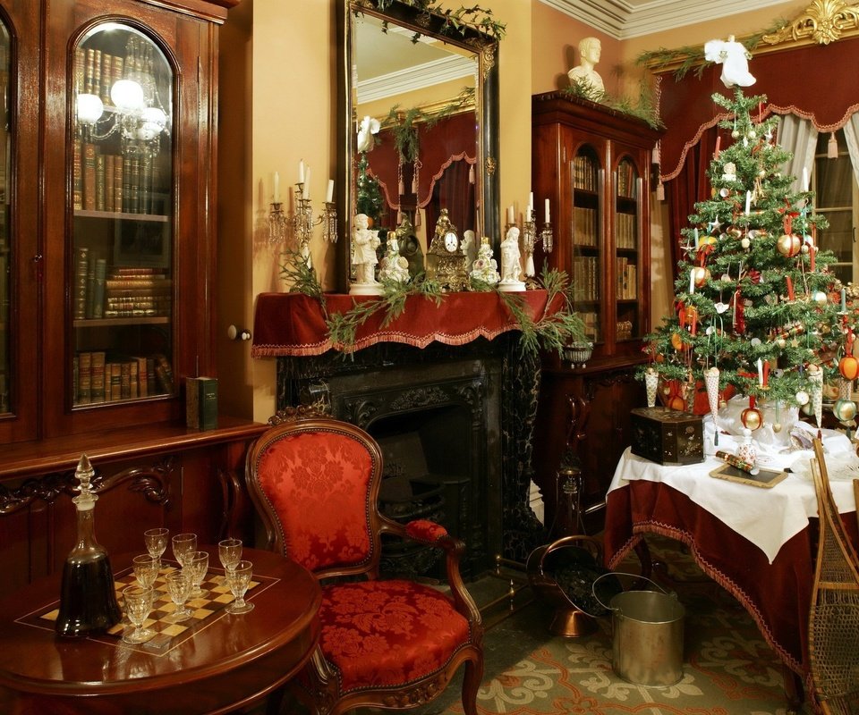 Обои новый год, елка, рождество, графин, new year, tree, christmas, decanter разрешение 2300x1530 Загрузить