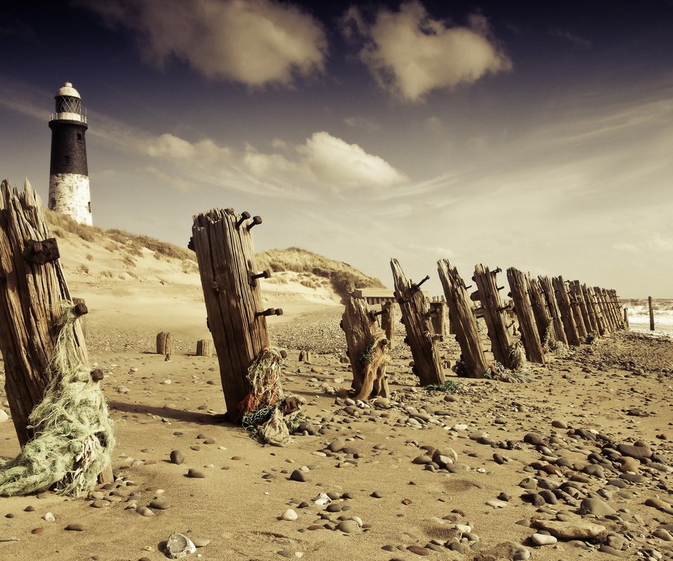 Обои берег, море, песок, маяк, shore, sea, sand, lighthouse разрешение 1920x1200 Загрузить