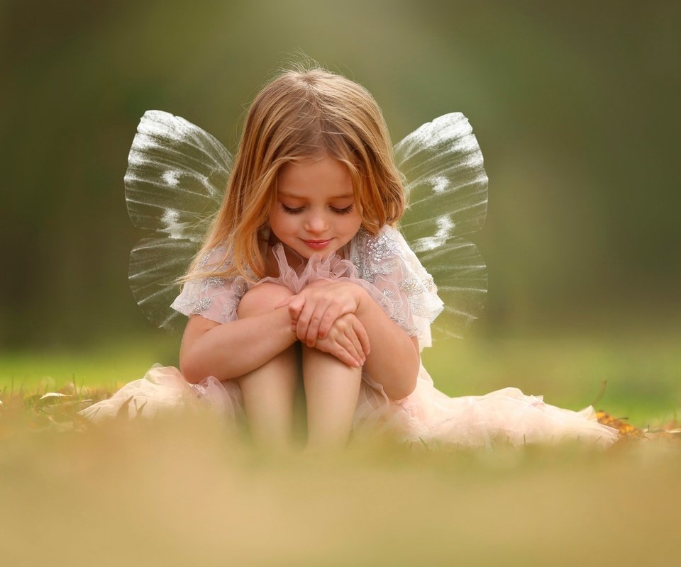 Обои платье, дети, девочка, фея, ребенок, крылышки, dress, children, girl, fairy, child, wings разрешение 2500x1804 Загрузить