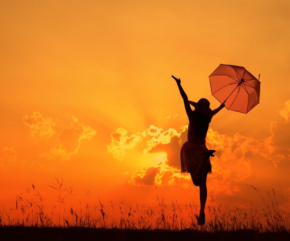 Обои девушка, настроение, зонтик, после дождя, girl, mood, umbrella, after the rain разрешение 4256x2832 Загрузить