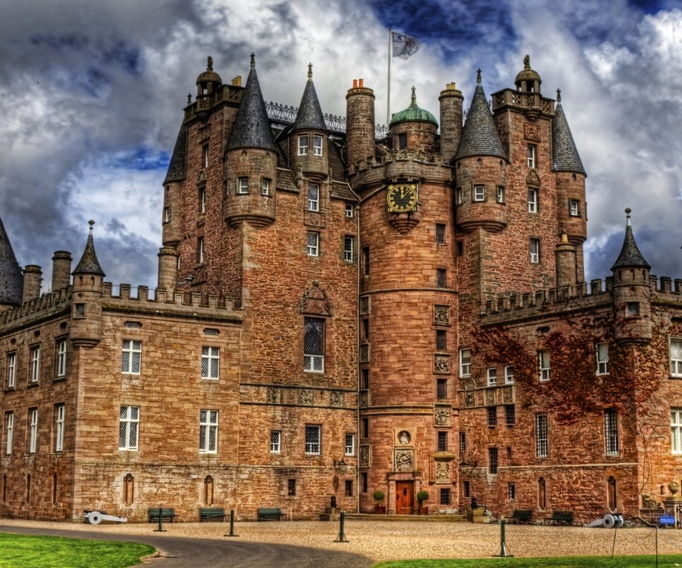 Обои европа, шотландия, замок глэмис, europe, scotland, glamis castle разрешение 2560x1600 Загрузить