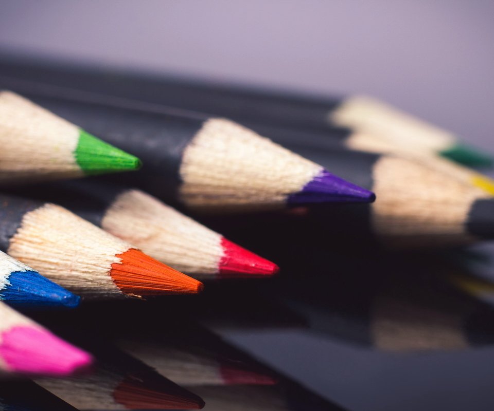 Обои макро, цвет, карандаши, цветные, канцелярия, macro, color, pencils, colored, the office разрешение 2047x1259 Загрузить