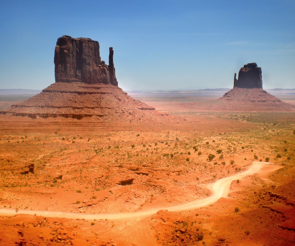 Обои скалы, пейзаж, пустыня, аризона, долина монументов, rocks, landscape, desert, az, monument valley разрешение 2560x1600 Загрузить