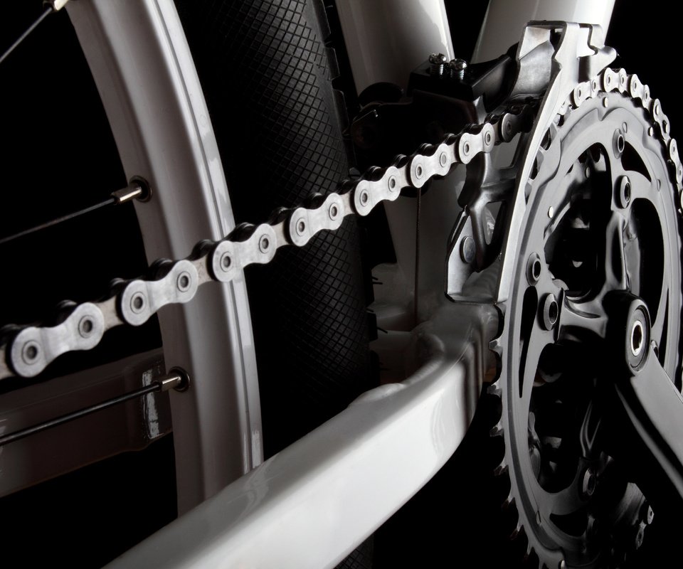 Обои метал, bicycle, chains, metal разрешение 5184x3456 Загрузить