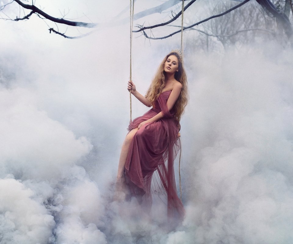 Обои девушка, туман, качели, girl, fog, swing разрешение 2048x1363 Загрузить