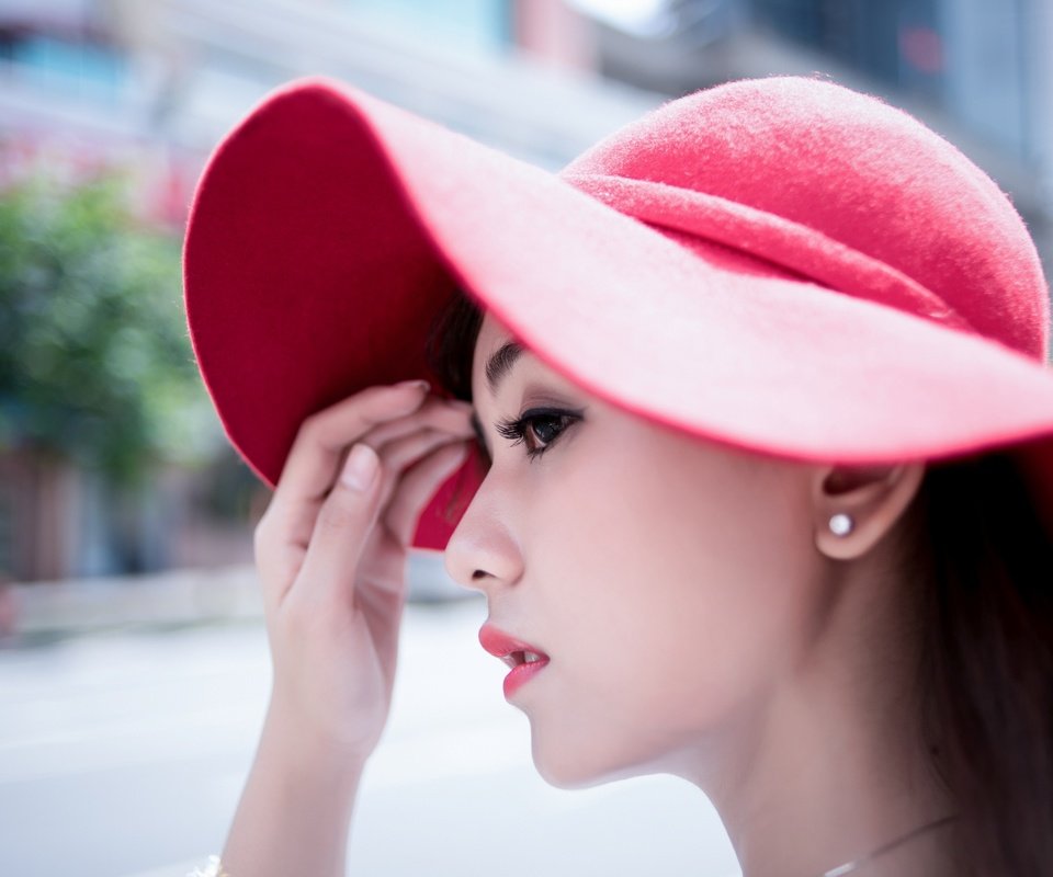 Обои красная, шляпа, азиатка, red, hat, asian разрешение 2990x1897 Загрузить