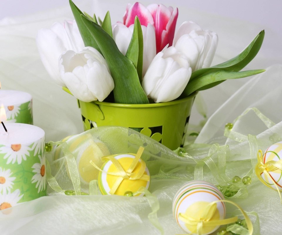 Обои цветы, свечи, тюльпаны, пасха, яйца, праздник, flowers, candles, tulips, easter, eggs, holiday разрешение 2560x1600 Загрузить