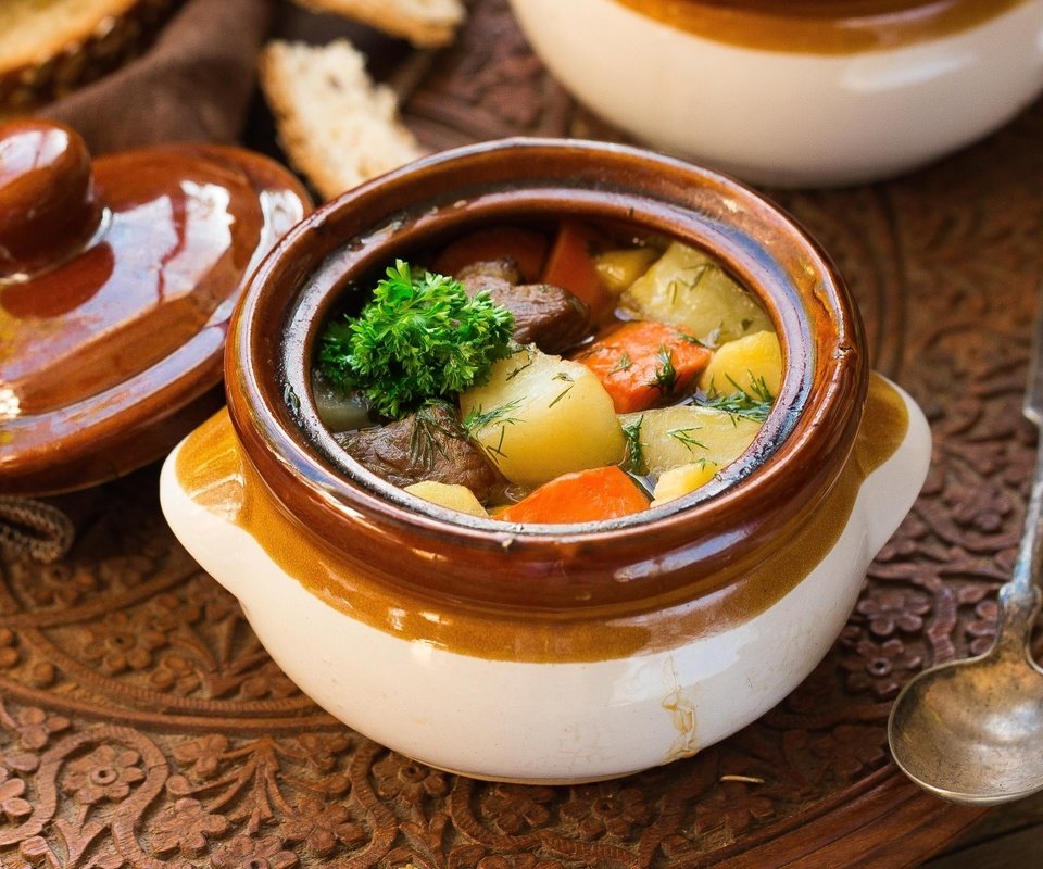 Обои овощи, жаркое, горшочек, vegetables, hot, pot разрешение 1920x1200 Загрузить