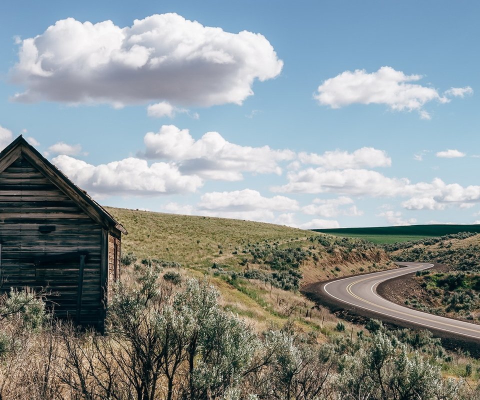 Обои дорога, поле, дом, road, field, house разрешение 1920x1080 Загрузить